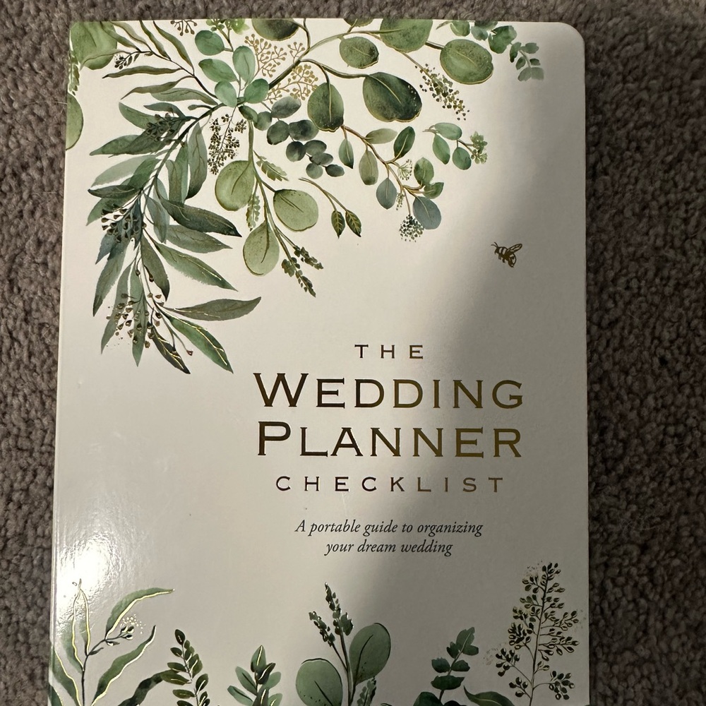 Wedding Planner Checklist with Greenery Design